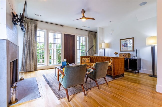 Photo - 2067 Telfair Cir NE