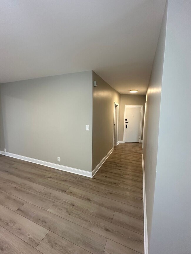 Photo - Howard Beach Apartments