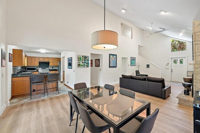 Photo - 15629 95th Ave N