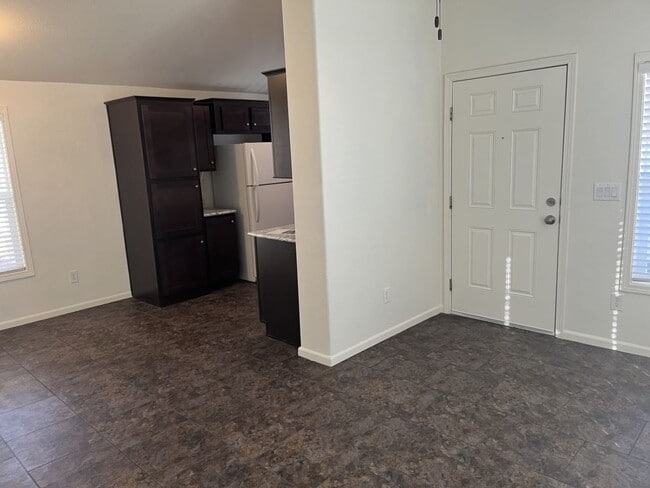 Photo - 5303 E Twain Ave