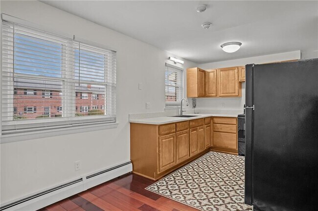 Photo - 70 Carroll Ave Unit 904