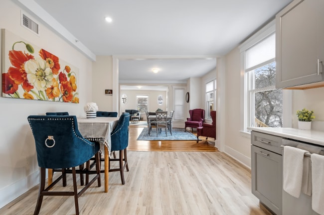 Photo - 284 Highland St Apartamento Unidad 2