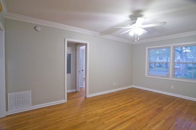 Photo - Quaint Downstairs 2 Bedroom Unit #1