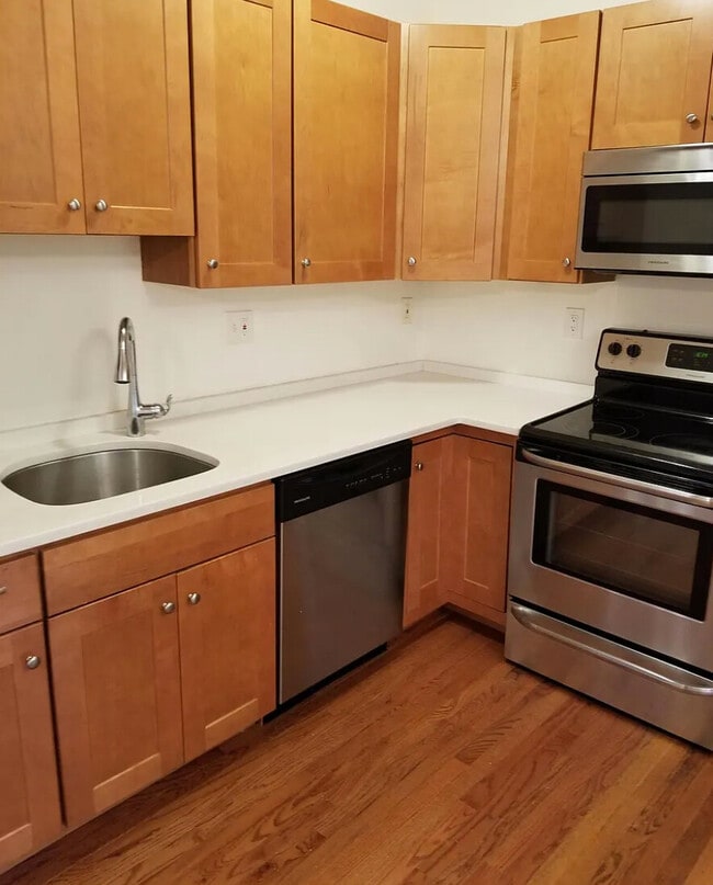 Photo - 43 E Springfield St Unidad 4 Rental