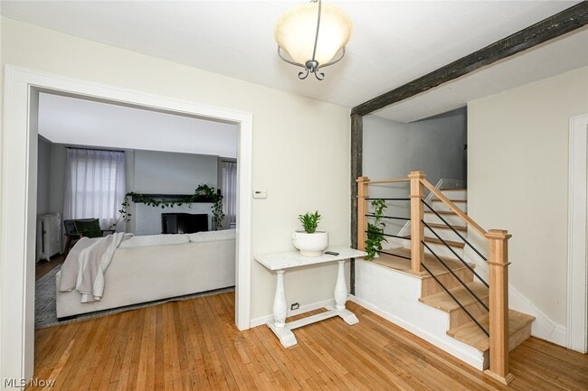 Photo - 2927 Huntington Rd