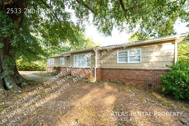 Photo - 2533 2nd Pl NW