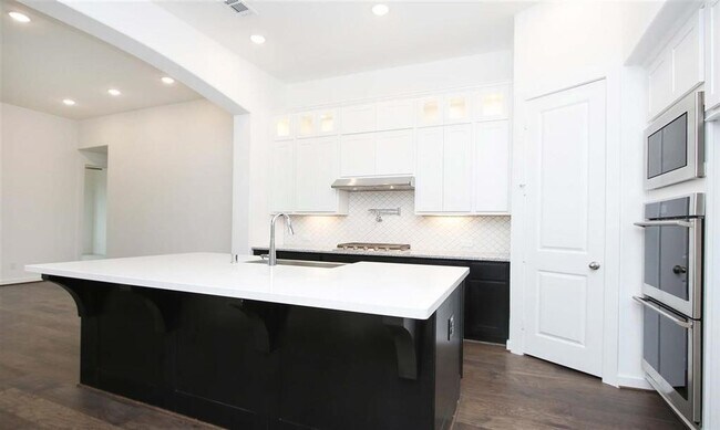 Photo - 9634 Wright Dr