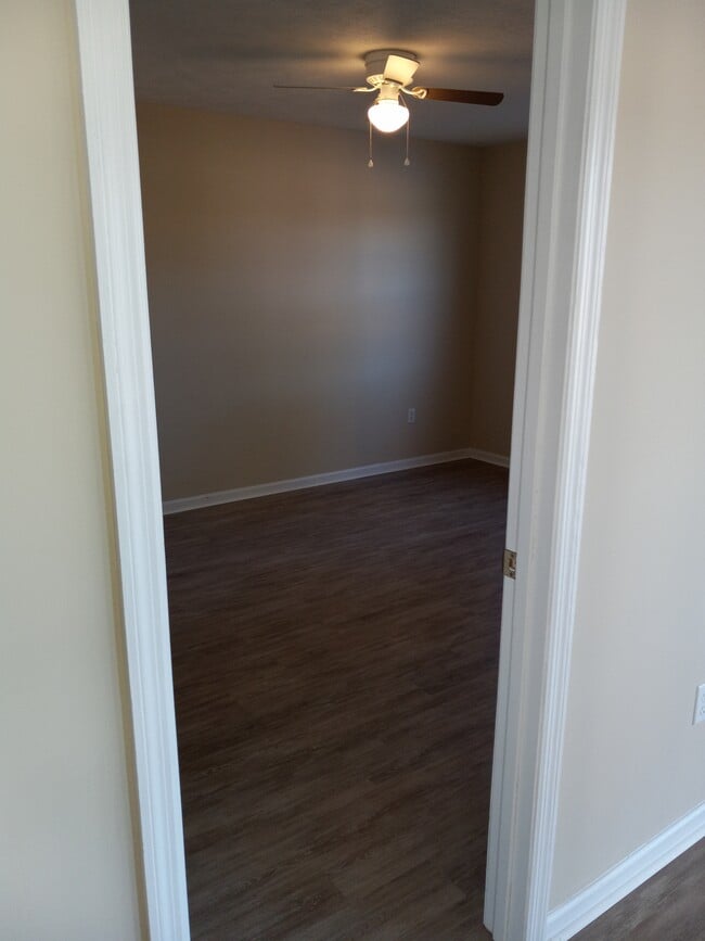 Photo - 589 Blue River Ct