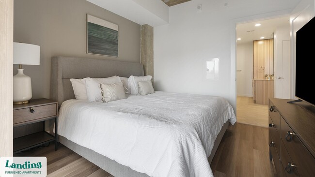 Photo - 5201 Leesburg Pike Unit 435