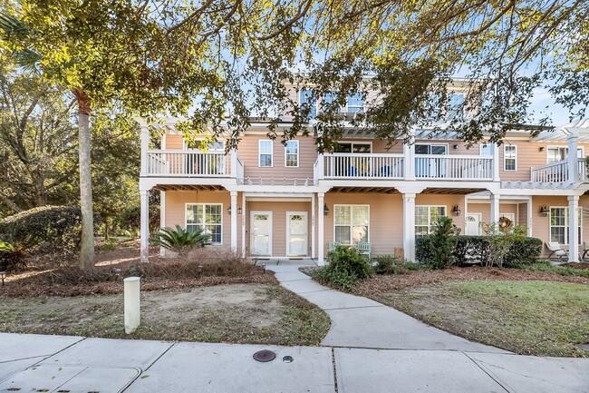 Photo - Whitney Lakes End Unit Townhome on Johns Island