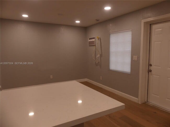 Photo - 161-165-165 NW 40th St Unit 4