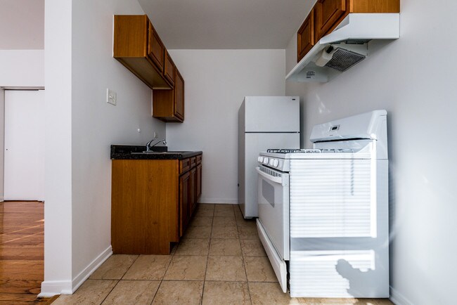 Photo - 7850 S Constance Ave