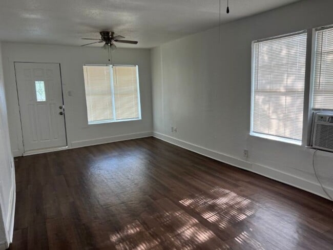 Photo - Fantastic Home Near Downtown