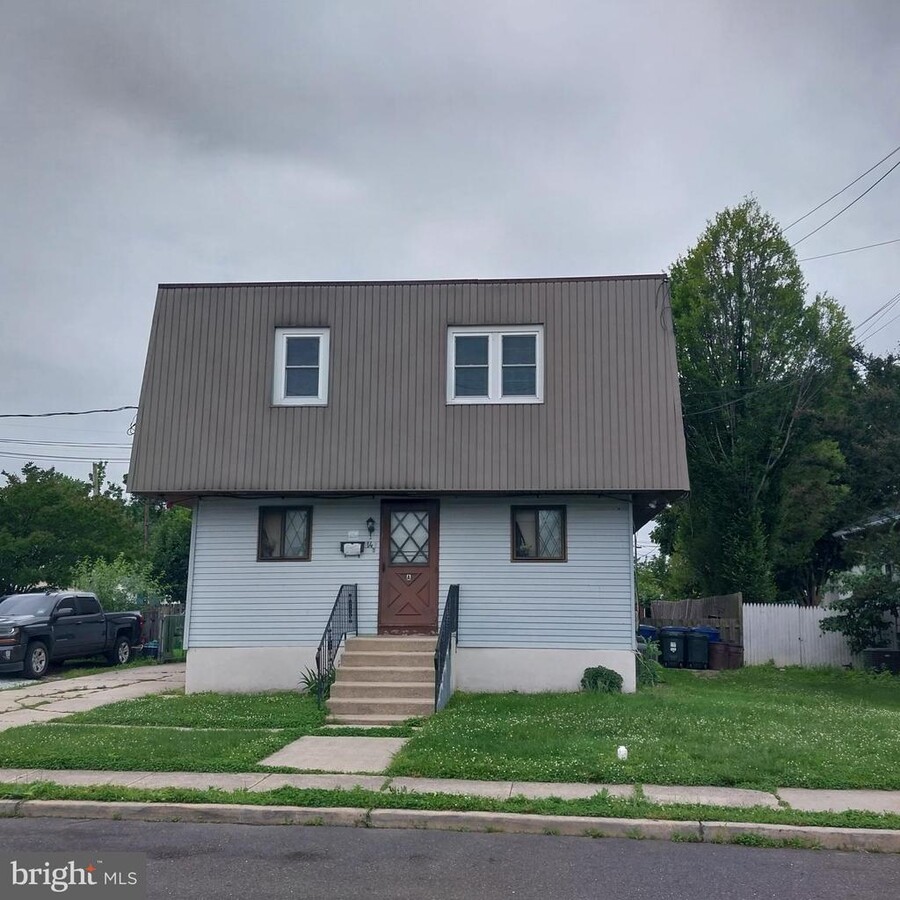 Photo - 14 S Chestnut Ave Casa