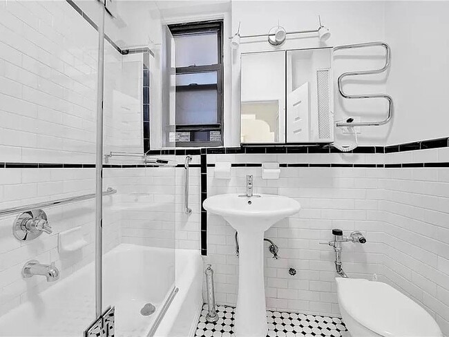 Photo - 8020 4th Ave