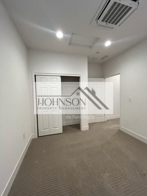 262 E Natasha Ave
