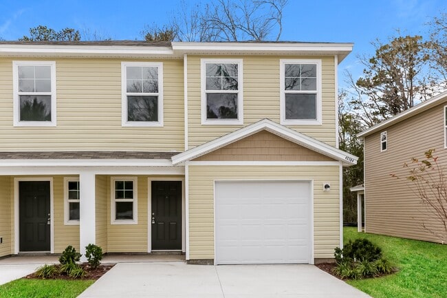 Building Photo - 45364 Red Brick Dr Rental