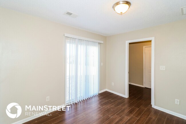 Photo - 4658 Sweet Whisper Ln