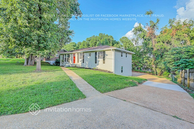 Photo - 211 Bonnafield Dr