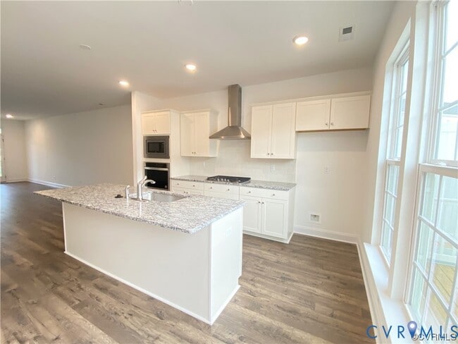 Photo - 7000 Leire Ln