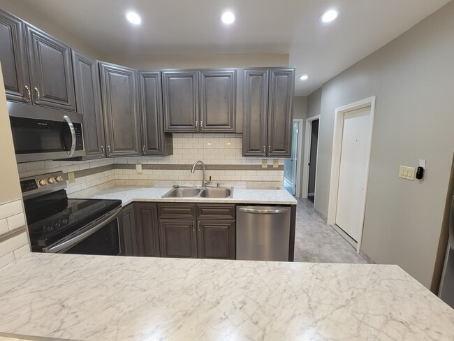 Photo - 1441 Wightman St Unit 2