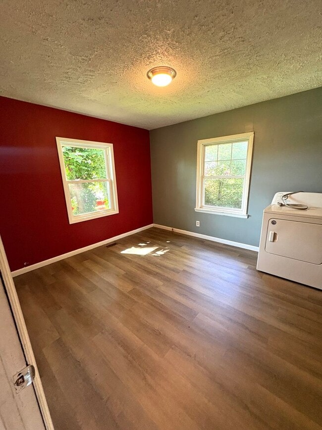 Photo - Cozy 2 Bed 1 Bath home for Rent!
