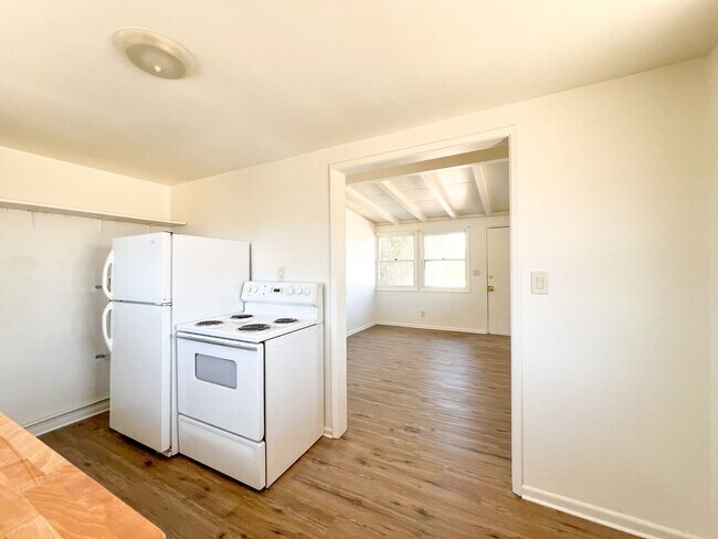 6067 Abronia Ave Unit 1