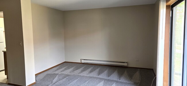 Photo - 429 Berkshire Dr Unit 11