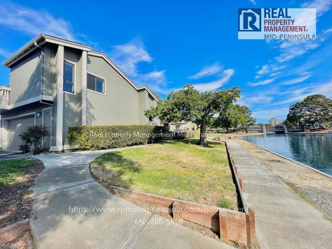 Photo - Stunning 2 Bedroom 1.5 Bathroom Waterfront Townhome in Foster City