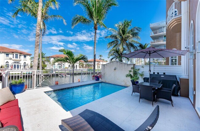 Photo - 3909 NE 170th St