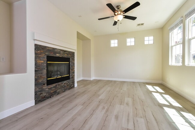 Photo - 7557 Cultural Ct