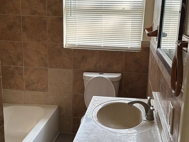 Photo - 2521 18th Ave S