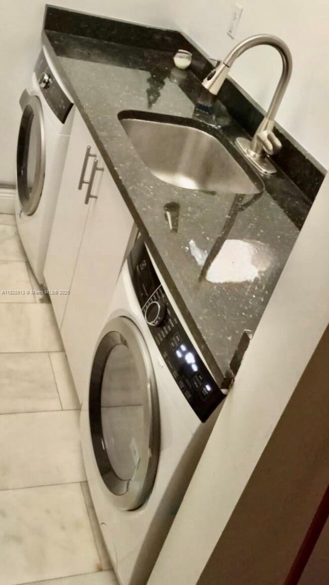 Photo - 1526 Pennsylvania Ave Condo Unit 3