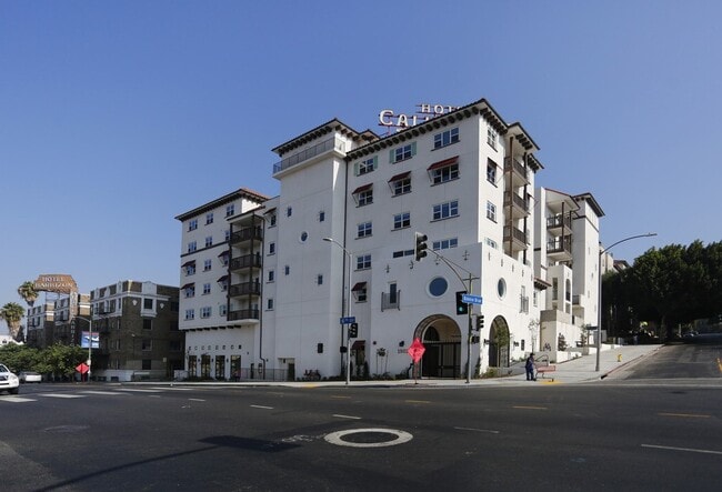 Photo - 1901 W 6th St