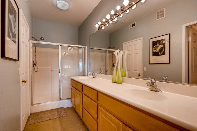 Photo - 3115 Via Puerta