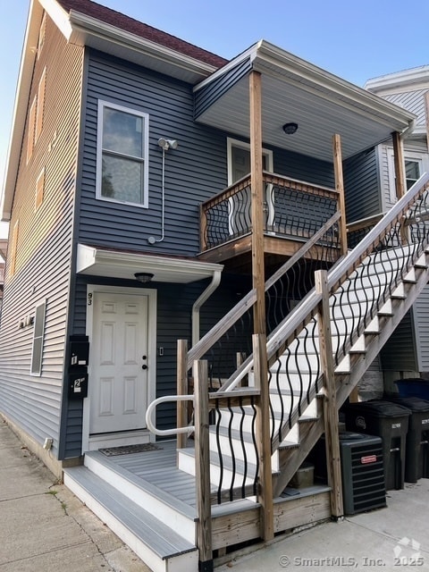 Building Photo - 93 Winchester Ave Unit 2 Rental
