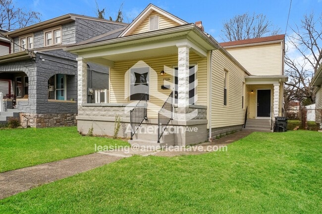 Photo - 1729 W Ormsby Ave