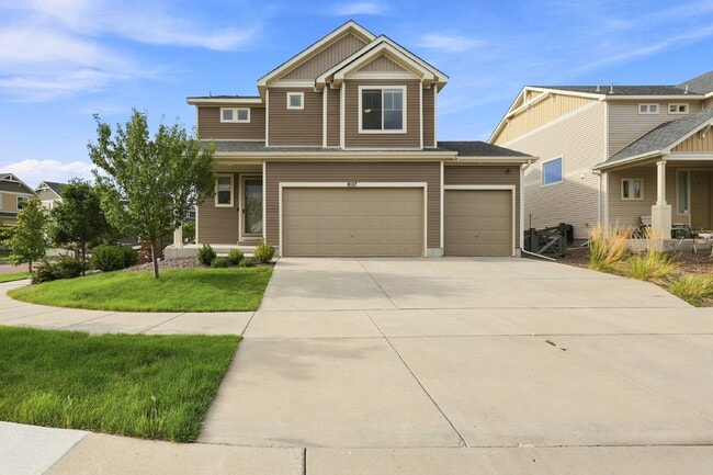 Building Photo - $2,795.95, 4-bed, 2.5-bath, located in Colorado Springs with Central AC