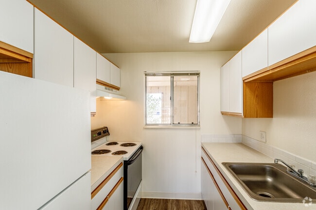 1HAB, 1BA - 650 ft²