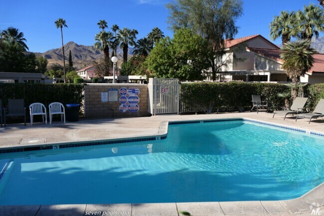 Building Photo - South Palm Springs Villa, Furnished Short/... Unit 4 Rental