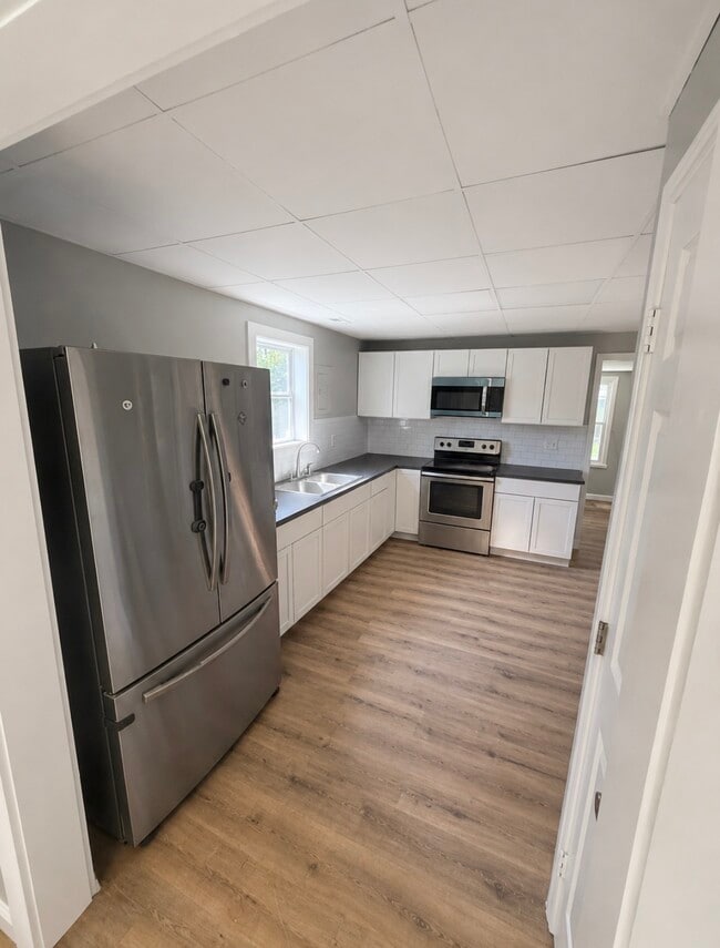 Photo - 123 W Valley St