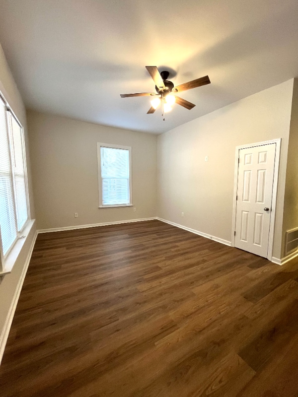 Photo - 711 S Jackson St