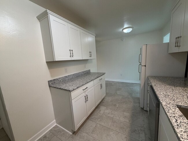 Photo - 3 Bedroom Home with Carport in Blacksburg
