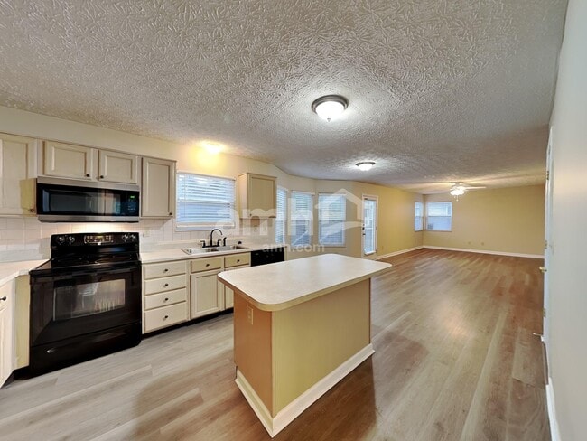 Photo - 7366 Murrayfield Dr