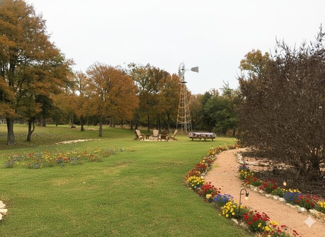 Photo - 607 Live Oak St