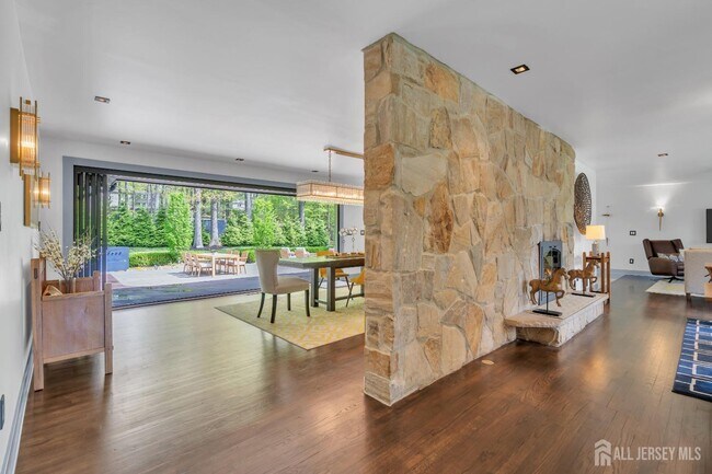 792 Partridge Dr
