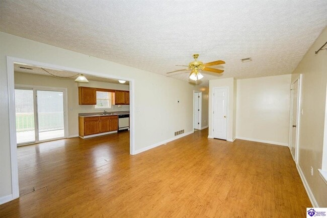 Photo - 1112 Lincoln Dr