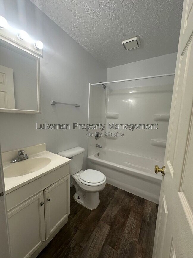 Photo - 1405 Huntington Ave Unit 3