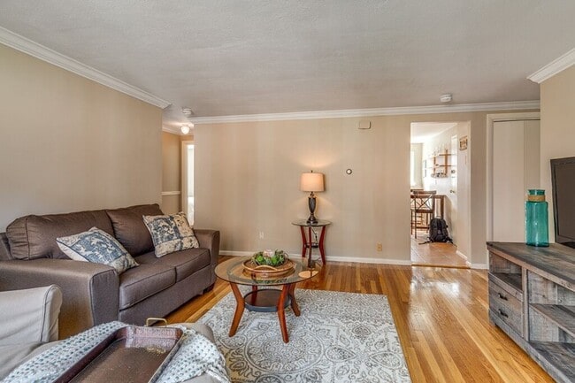 Photo - 51 Colborne Rd Unit 3