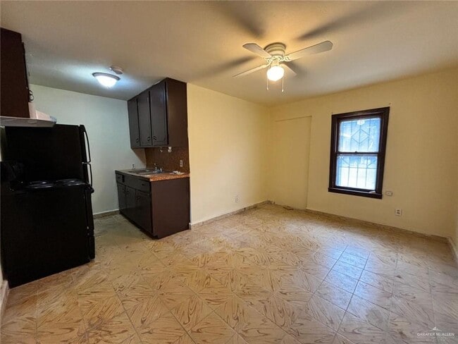 Photo - 5 US-83 Unit 3